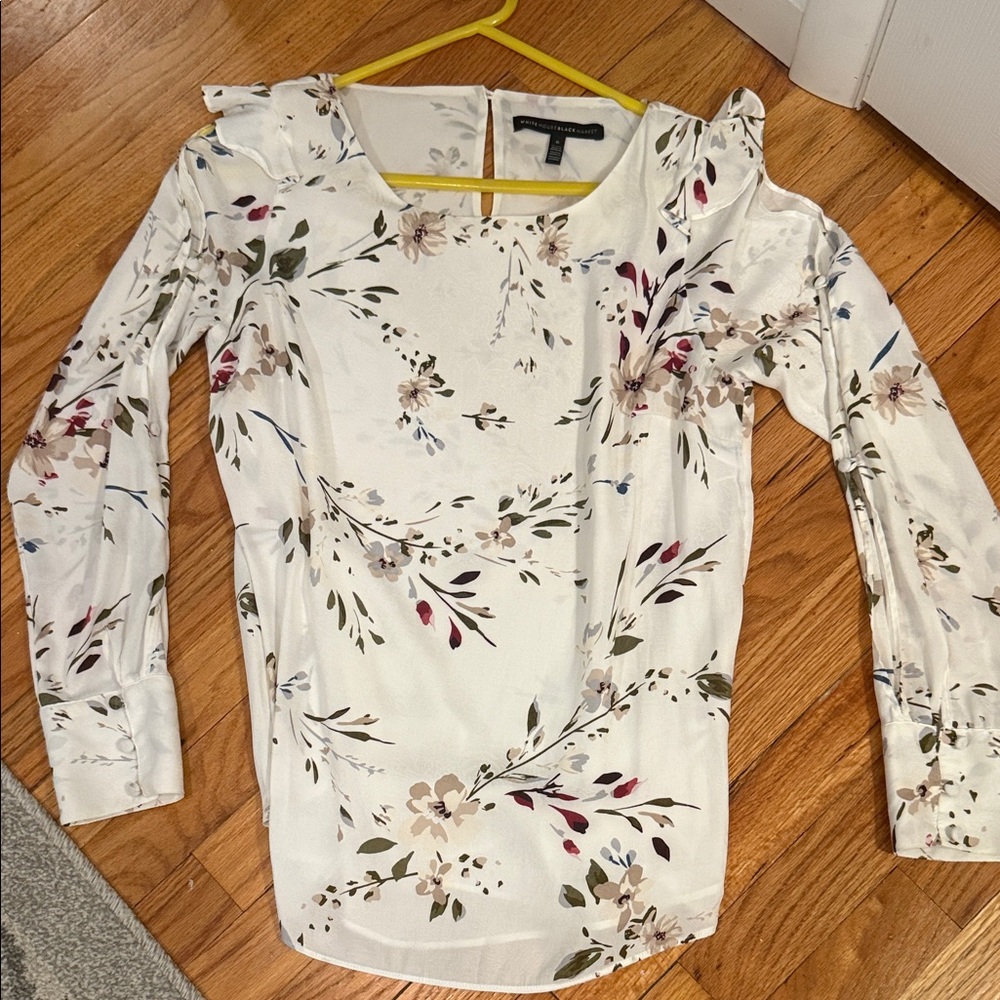 White House Black Market Floral Blouse in White and Multicolor